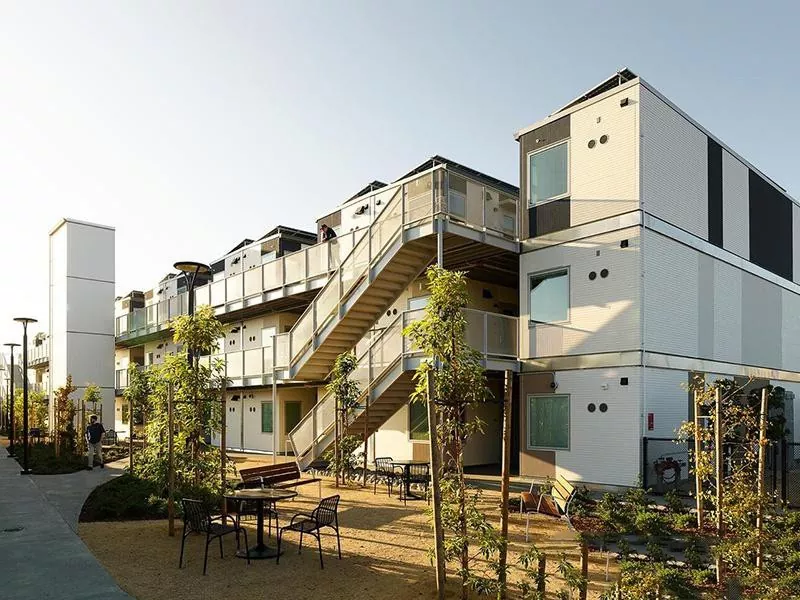 Почему дома из контейнеров — разумный шаг для современной жизни?